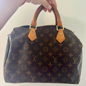 LOUIS VUITTON Speedy Bandoulière 30
